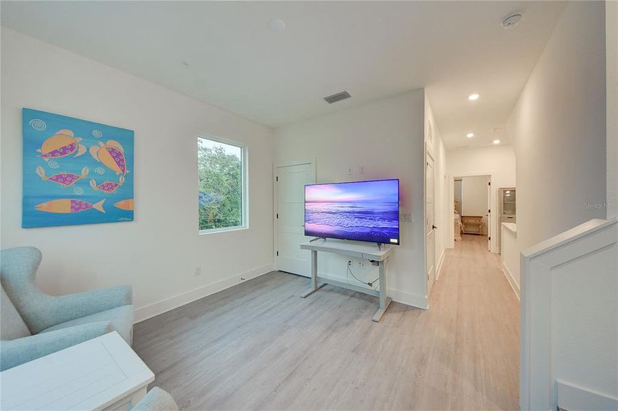 Furnished interior view inside a new home in , St. Petersburg (Image 44).