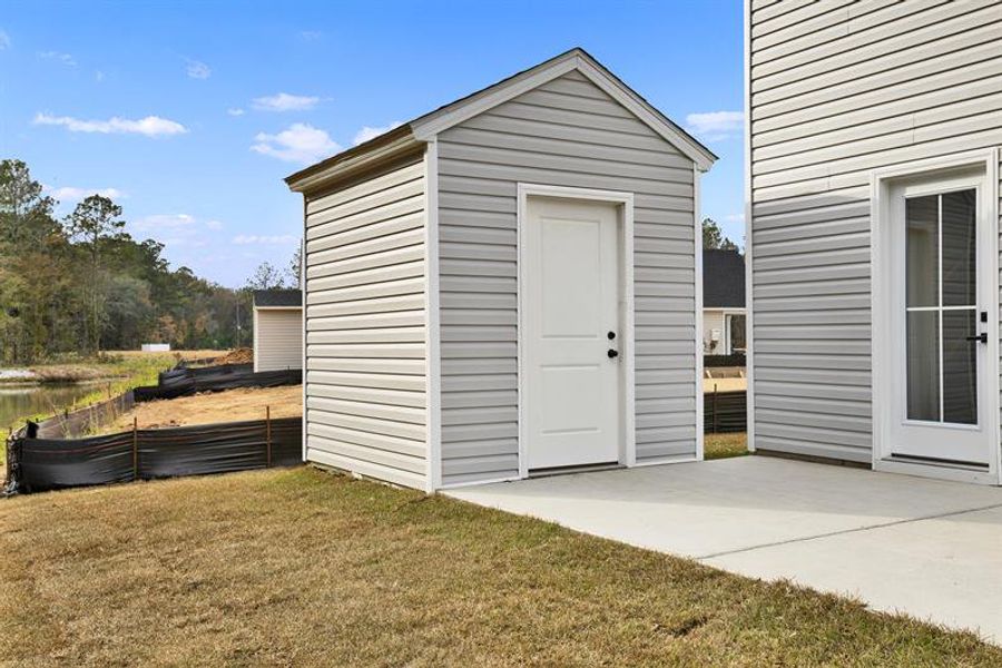 Exterior details and patio area of a home in Royal Oaks Cottages, Hardeeville (Image 3). Exterior details and patio area of a home in Royal Oaks Cottages, Hardeeville (Image 3).