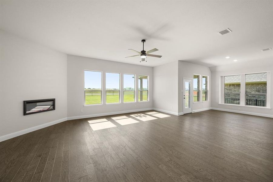 375 Paddle Boat- Living Room-2 375 Paddle Boat- Living Room-2