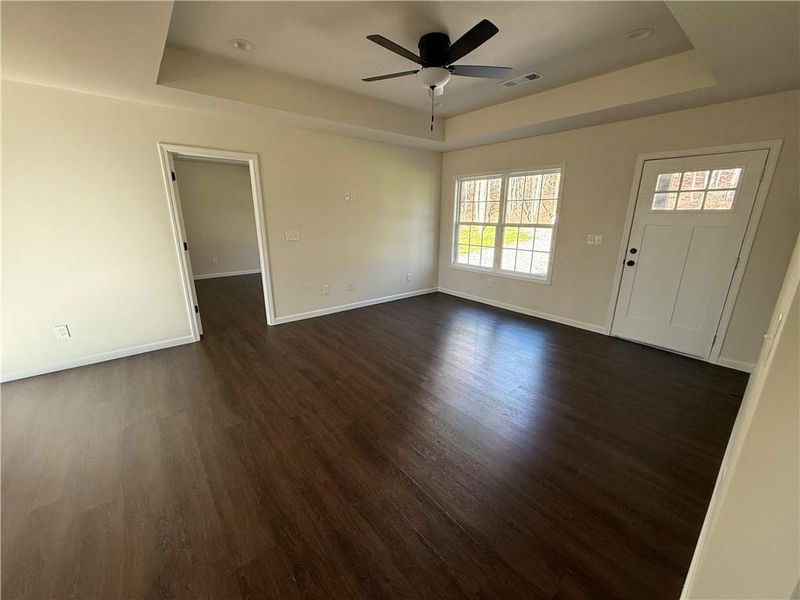 Spacious, unfurnished interior of a new home in , Dahlonega (Image 8).