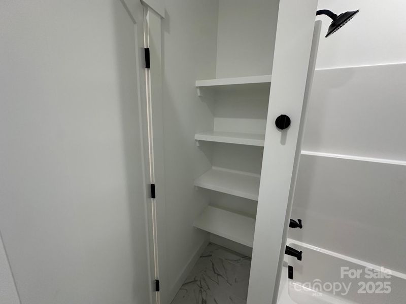 Image 21 of a home in . Image 21 of a home in .