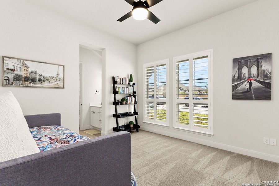 Furnished interior view inside a new home in Meadows Of Mill Creek 60', Seguin (Image 7).