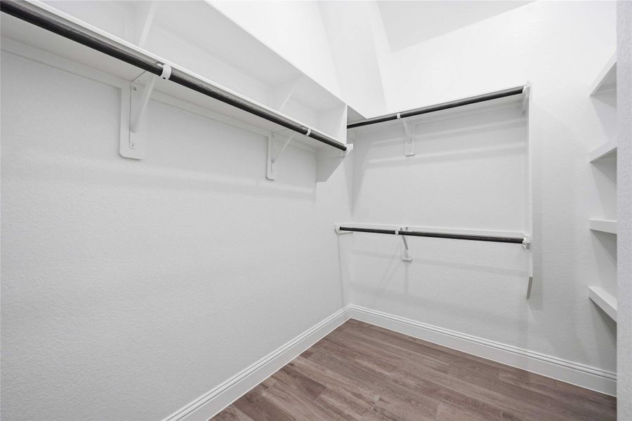 Spacious, unfurnished interior of a new home in Elyson, Katy (Image 26).