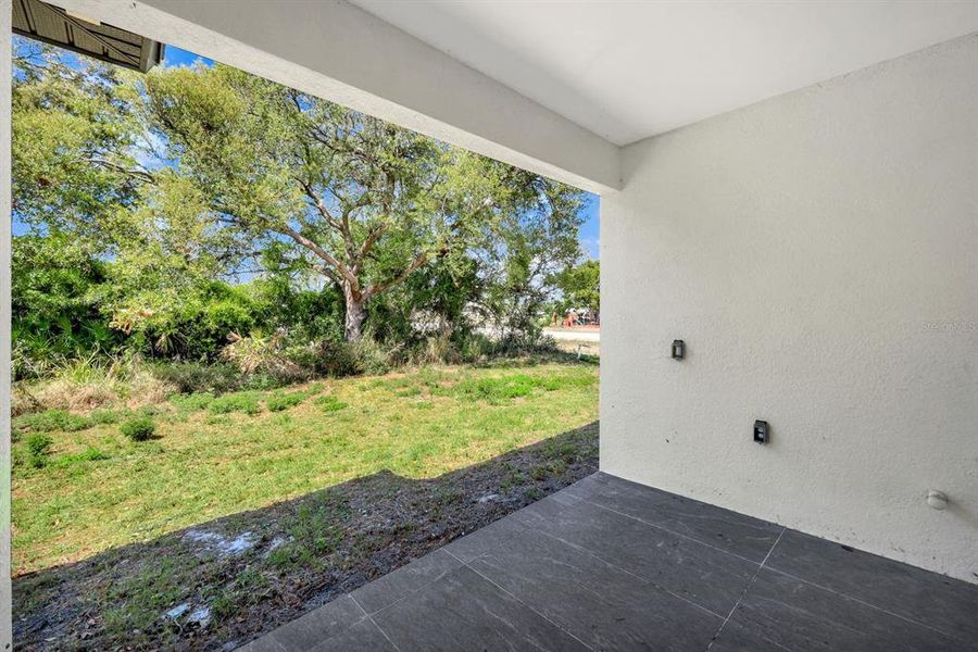 Exterior details and patio area of a home in , Lehigh Acres (Image 17).