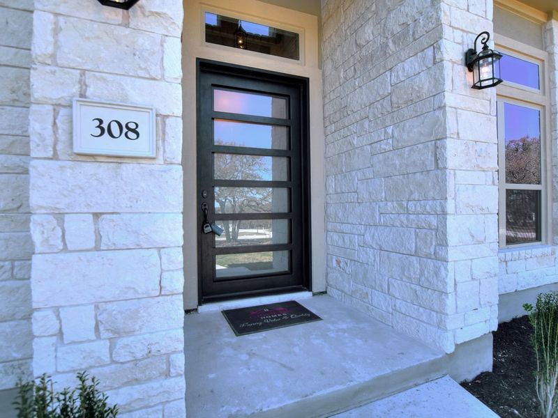 Representative exterior details of a home built from the San Simeon I by Giddens Homes in Clearwater Ranch, Liberty Hill (Image 112).