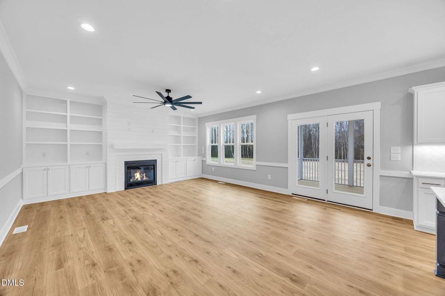 17-web-or-mls-9L1A4470 17-web-or-mls-9L1A4470