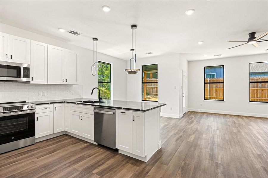 Furnished interior view inside a new home in , Granbury (Image 9). Furnished interior view inside a new home in , Granbury (Image 9).