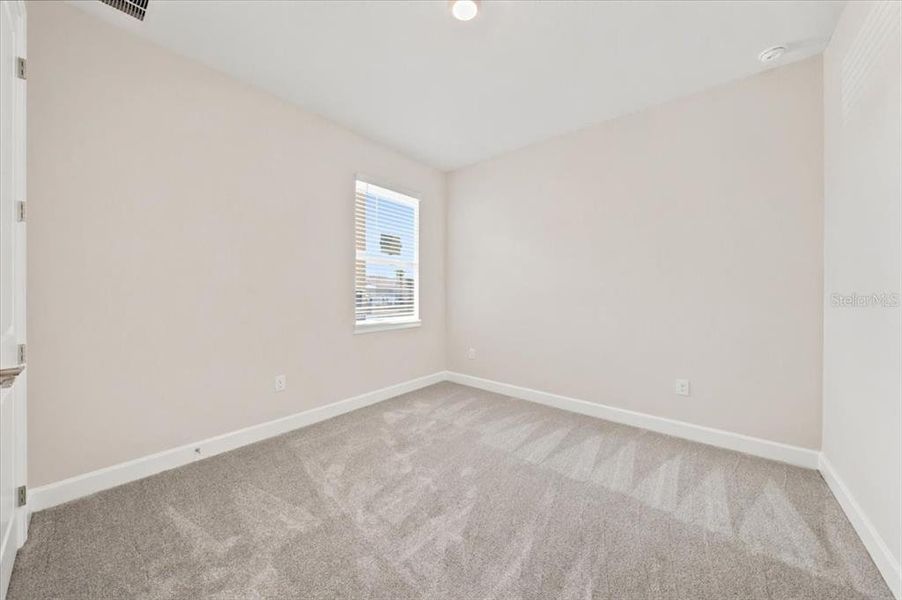 Spacious, unfurnished interior of a new home in Coasterra Community Group Page, Palmetto (Image 36).