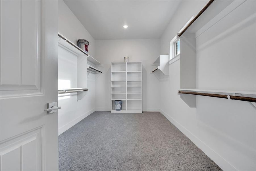 Spacious, unfurnished interior of a new home in , Midlothian (Image 22).