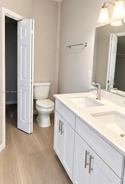 Furnished interior view inside a new home in , Lehigh Acres (Image 6).