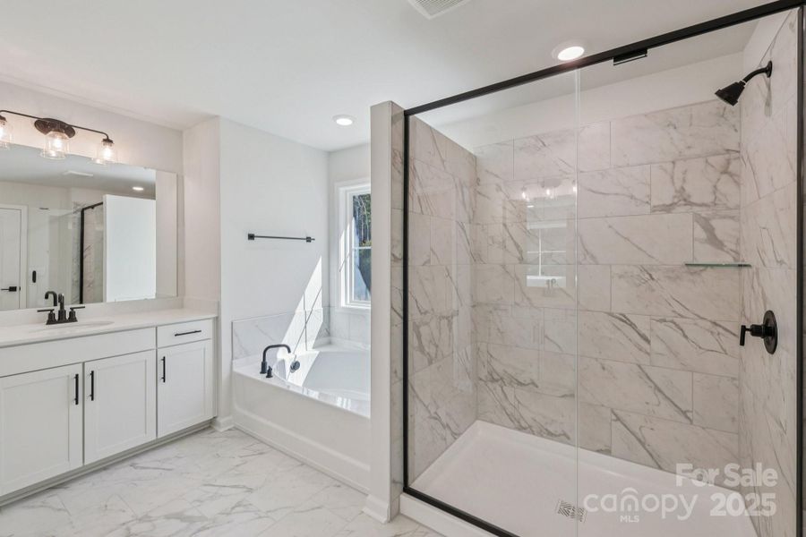 Furnished interior view inside a new home in Falls Cove, Troutman (Image 9).