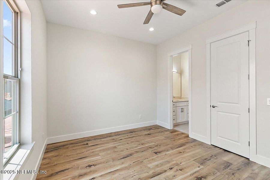 Spacious, unfurnished interior of a new home in , Jacksonville (Image 33). Spacious, unfurnished interior of a new home in , Jacksonville (Image 33).