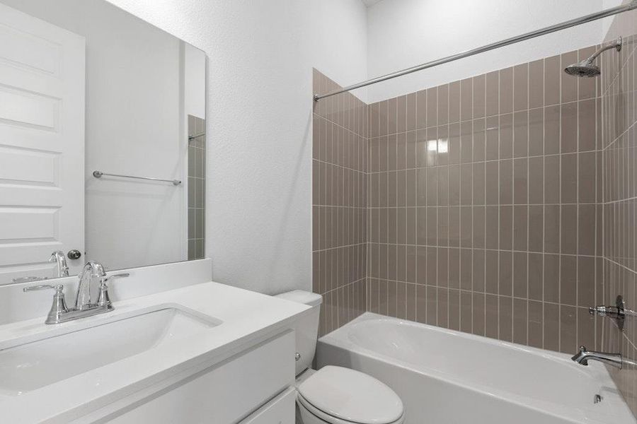 Image 28 of a home in Double Eagle Ranch. Image 28 of a home in Double Eagle Ranch.