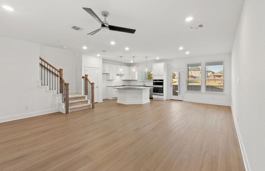 Spacious, unfurnished interior of a new home in Northpoint at Old Settlers, Round Rock (Image 14). Spacious, unfurnished interior of a new home in Northpoint at Old Settlers, Round Rock (Image 14).