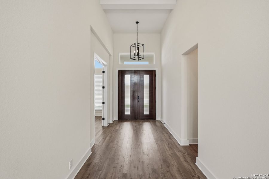Spacious, unfurnished interior of a new home in Mesa Western, Cibolo (Image 33). Spacious, unfurnished interior of a new home in Mesa Western, Cibolo (Image 33).