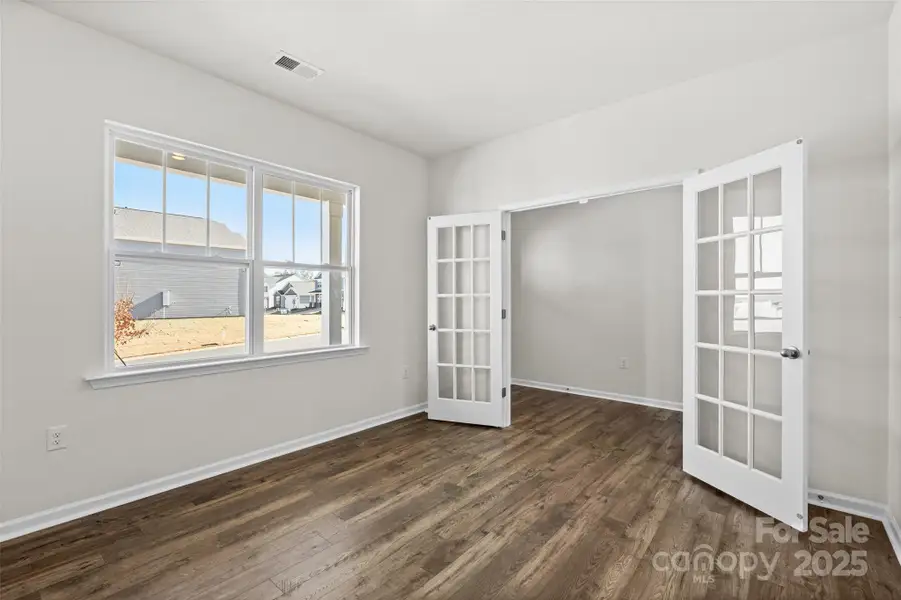 Photos are representative