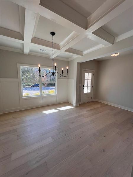 Spacious, unfurnished interior of a new home in , Jefferson (Image 26).