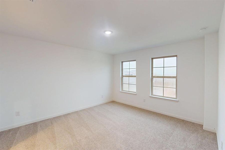 Spacious, unfurnished interior of a new home in Lilybrooke at Legacy Hills, Celina (Image 19).