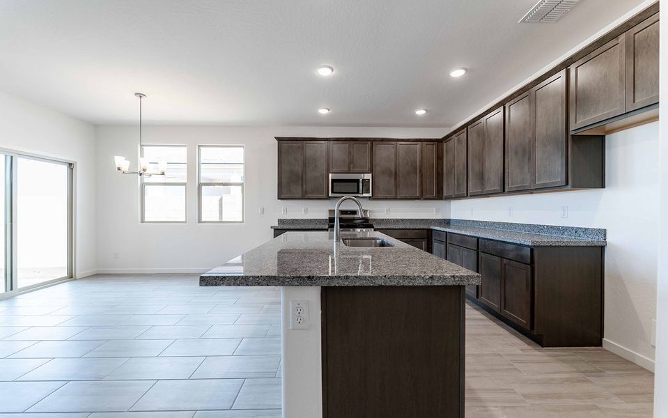 Furnished interior view inside a new home in Rancho Santa Rosa, Maricopa (Image 5).