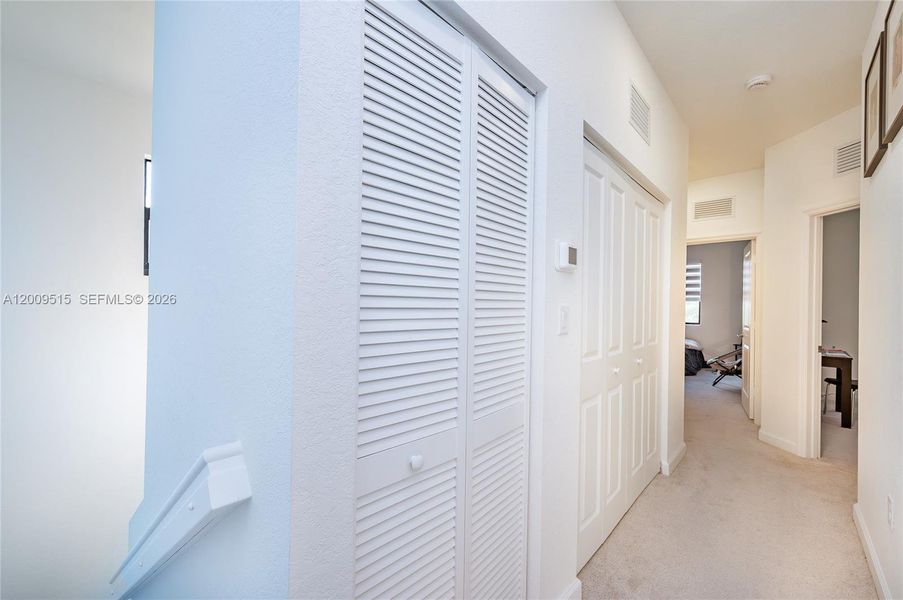 Spacious, unfurnished interior of a new home in , Homestead (Image 20).