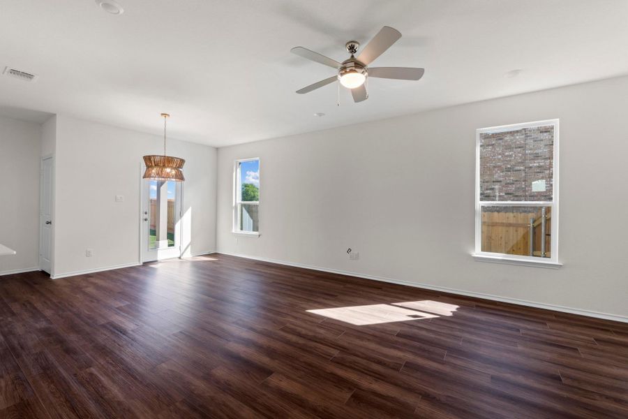 Spacious, unfurnished interior of a new home in Salerno - Heritage Collection, Round Rock (Image 19).