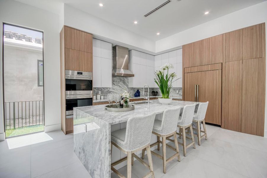 IMG-10 - Dining Room - Standard - 2