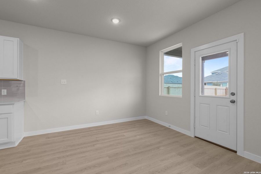 Spacious, unfurnished interior of a new home in Millican Grove, San Antonio (Image 18).