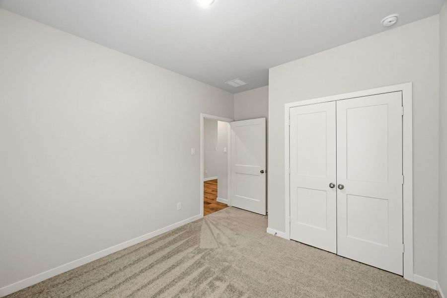 Spacious, unfurnished interior of a new home in Audubon, Magnolia (Image 11).
