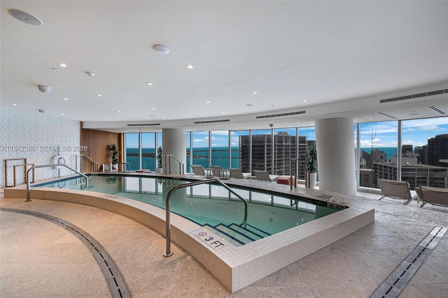 Indoor Pool-Level 53