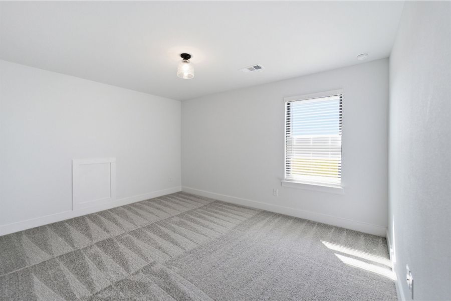 Spacious, unfurnished interior of a new home in Heartland, Crandall (Image 31).