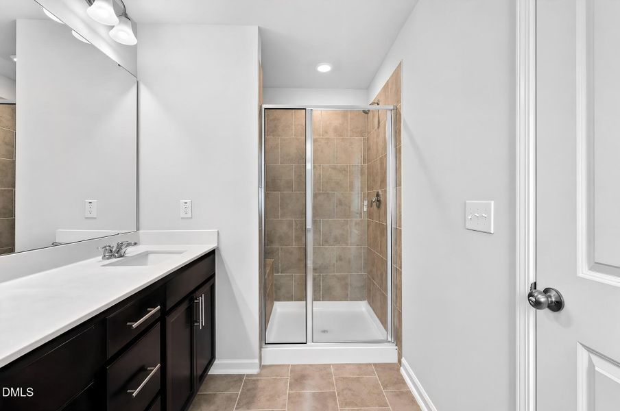 22_322_Marmalade_Sky_Ln-Bathroom-copy
