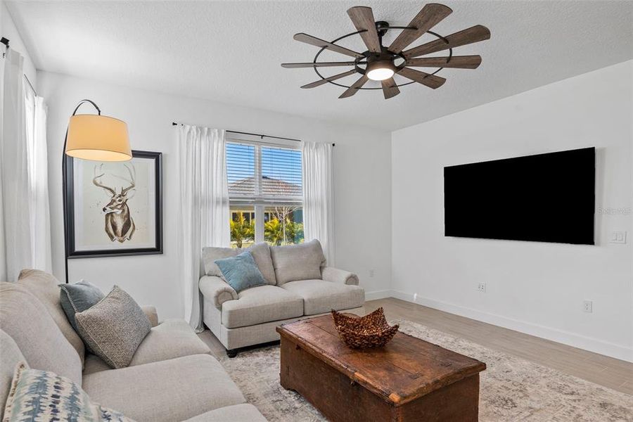 Furnished interior view inside a new home in , Apollo Beach (Image 10).