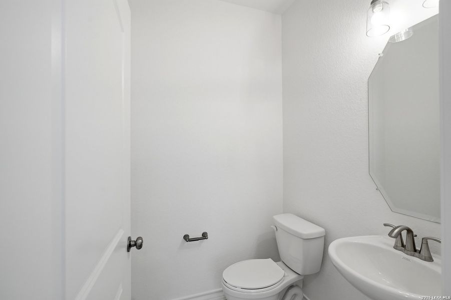 Furnished interior view inside a new home in Bison Ridge, San Antonio (Image 5). Furnished interior view inside a new home in Bison Ridge, San Antonio (Image 5).