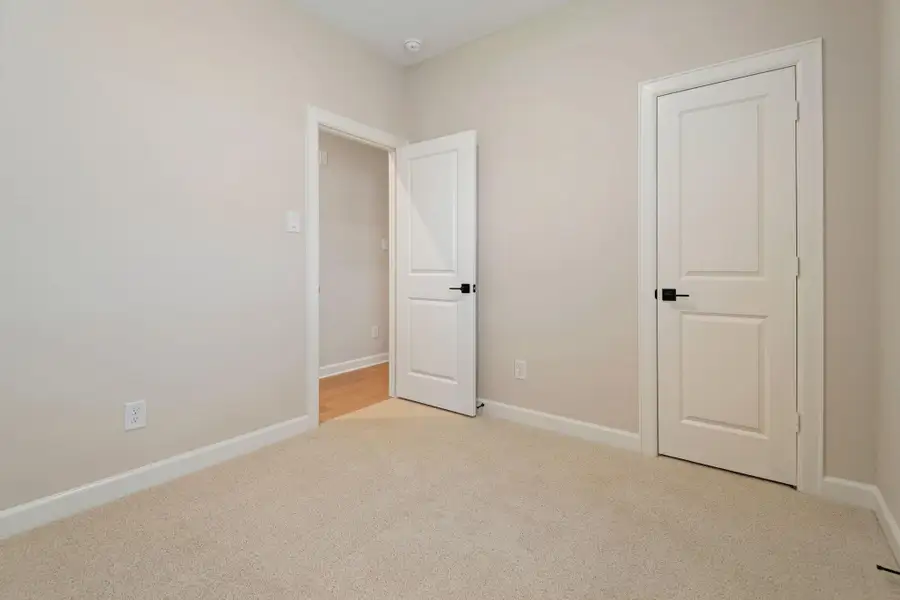 Spacious, unfurnished interior of a new home in Magnolia Woods, Magnolia (Image 19).
