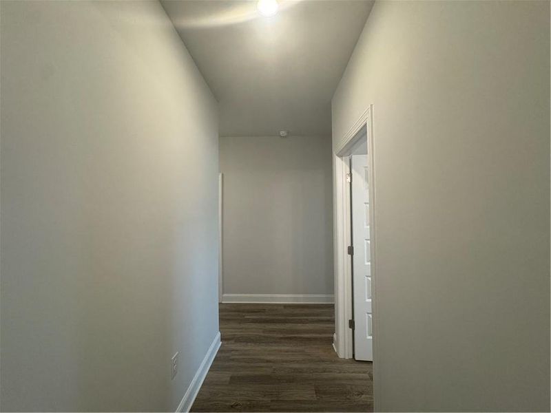 Spacious, unfurnished interior of a new home in Tuscany Hills, Douglasville (Image 10).