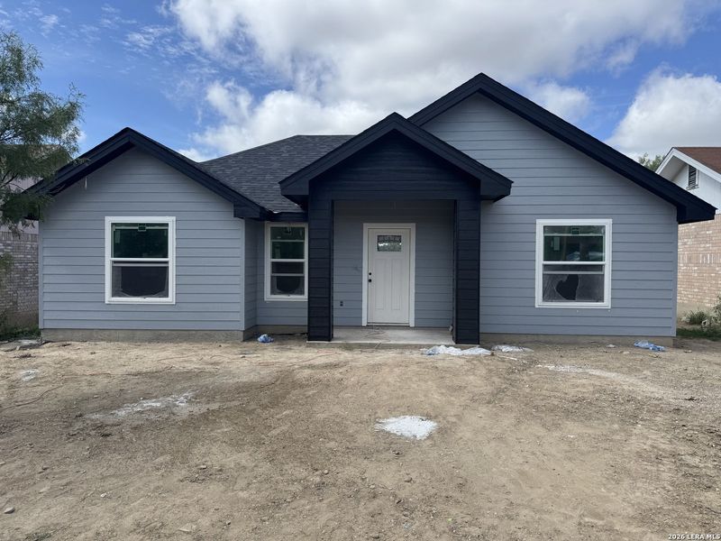 Image 17 of a home in .