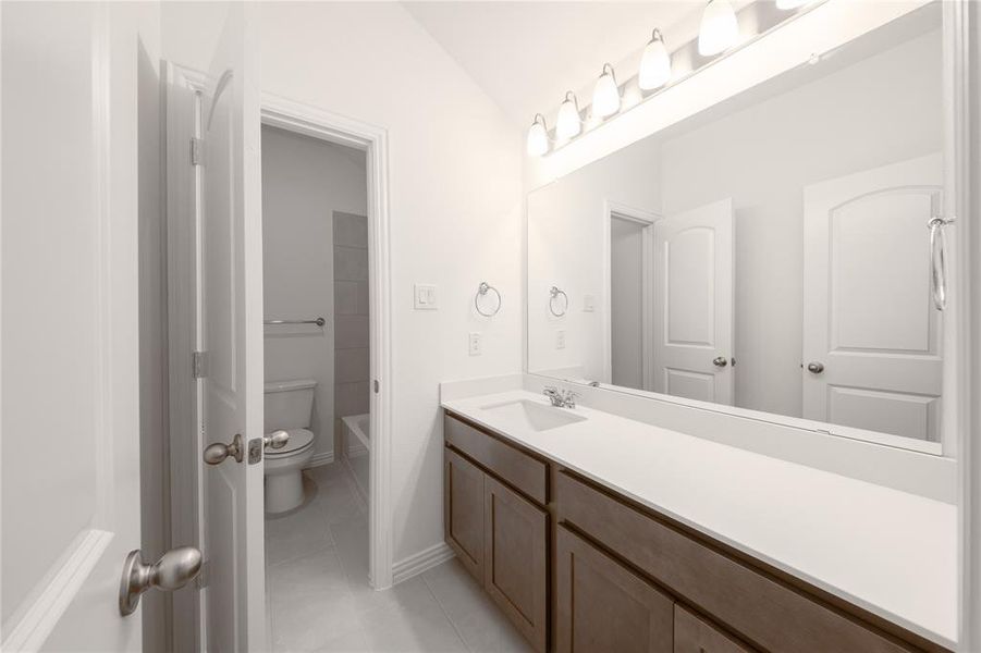 Furnished interior view inside a new home in Chalk Hill, Celina (Image 4). Furnished interior view inside a new home in Chalk Hill, Celina (Image 4).