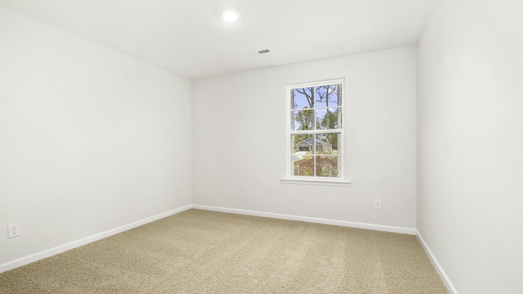 Spacious, unfurnished interior of a new home in Havencrest, Greensboro (Image 18).