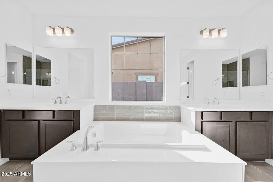 hj-az-phoenix-parkside-almeria-45-rm5-lo