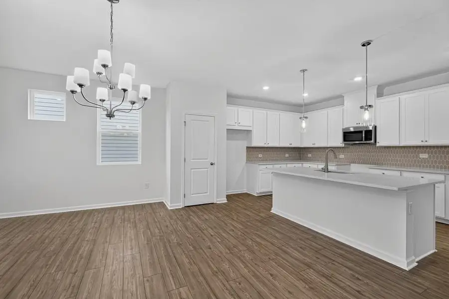 Spacious, unfurnished interior of a new home in Weatherfield, Buford (Image 16).
