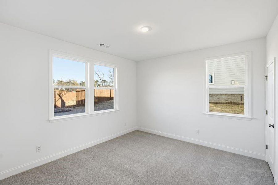 Spacious, unfurnished interior of a new home in Stratford Hills, Ball Ground (Image 20).