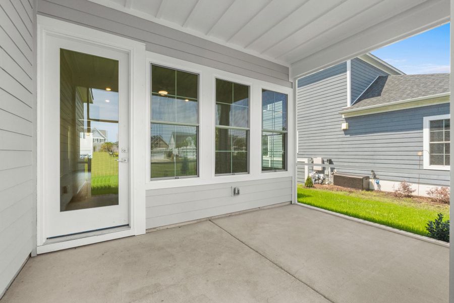 Exterior details and patio area of a home in , Moncks Corner (Image 3).
