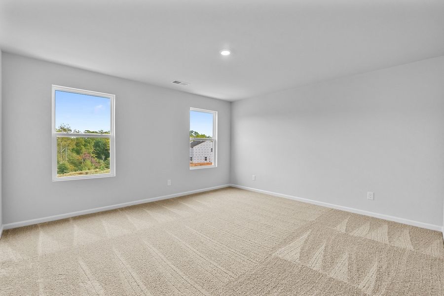 Spacious, unfurnished interior of a new home in Bell West, Kernersville (Image 26).