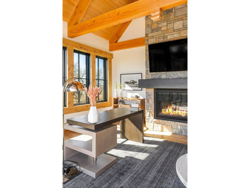 Community amenities in , Lafayette (Image 27).