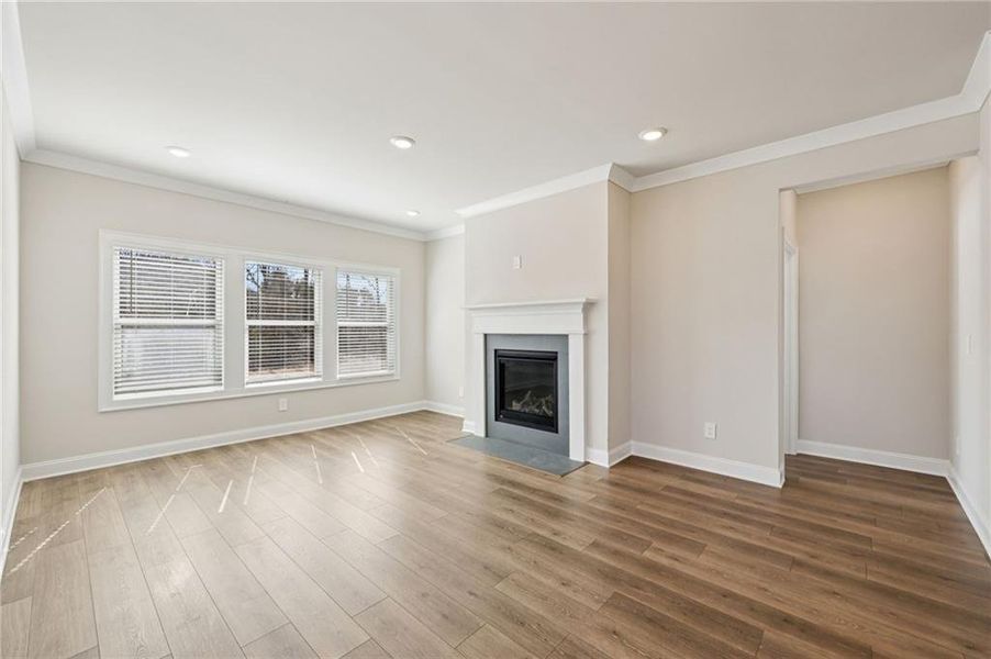 Spacious, unfurnished interior of a new home in River Pointe, Monroe (Image 16).
