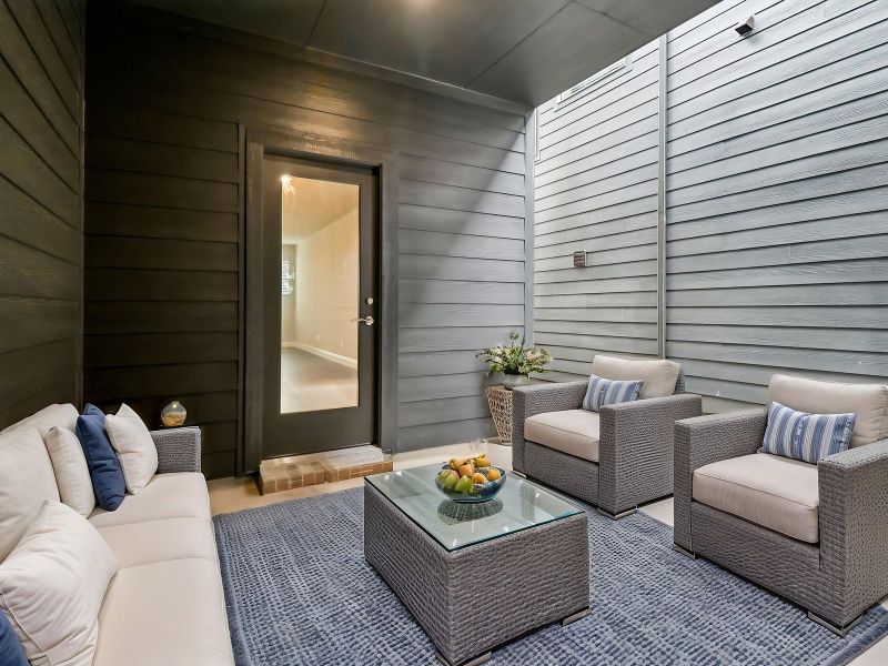 Exterior details and patio area of a home in Oak Ridge Park, Corinth (Image 4).