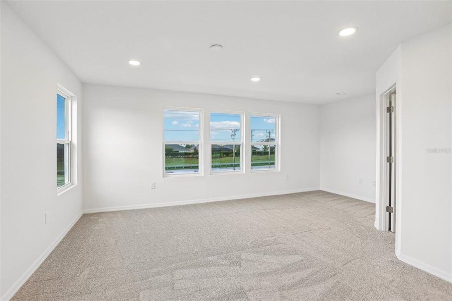Spacious, unfurnished interior of a new home in Twin Oaks, Zephyrhills (Image 17). Spacious, unfurnished interior of a new home in Twin Oaks, Zephyrhills (Image 17).