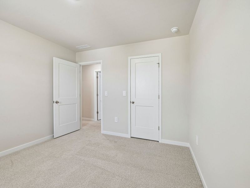 Spacious, unfurnished interior of a new home in Avalon Place - Classic Series, Durham (Image 21).