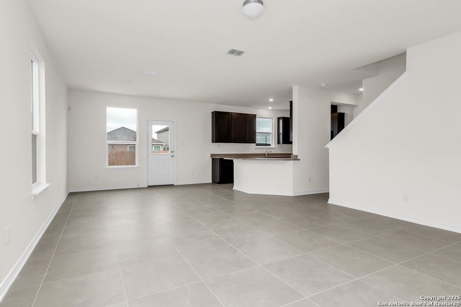 Spacious, unfurnished interior of a new home in Southton Cove, Elmendorf (Image 11).