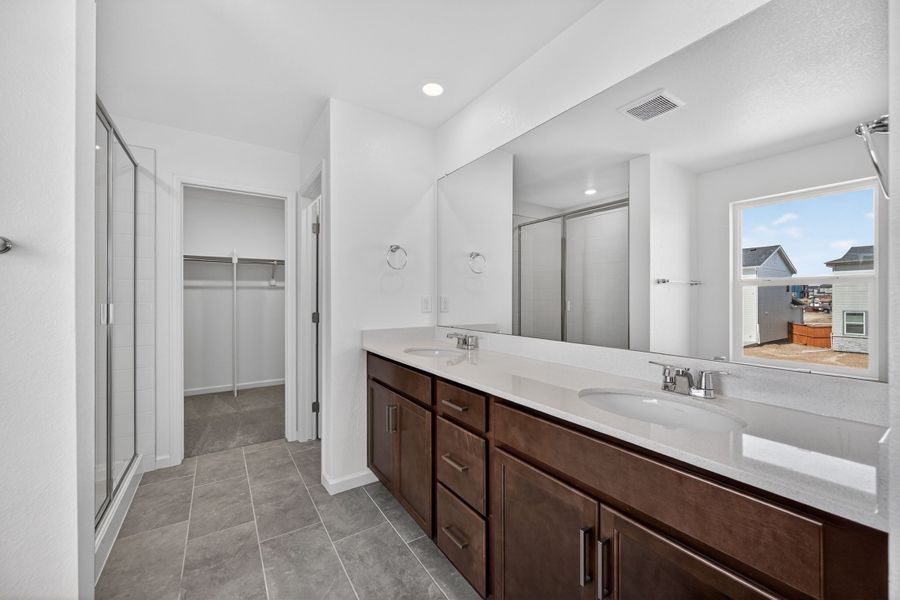 Furnished interior view inside a new home in Sky Ranch, Aurora (Image 6).